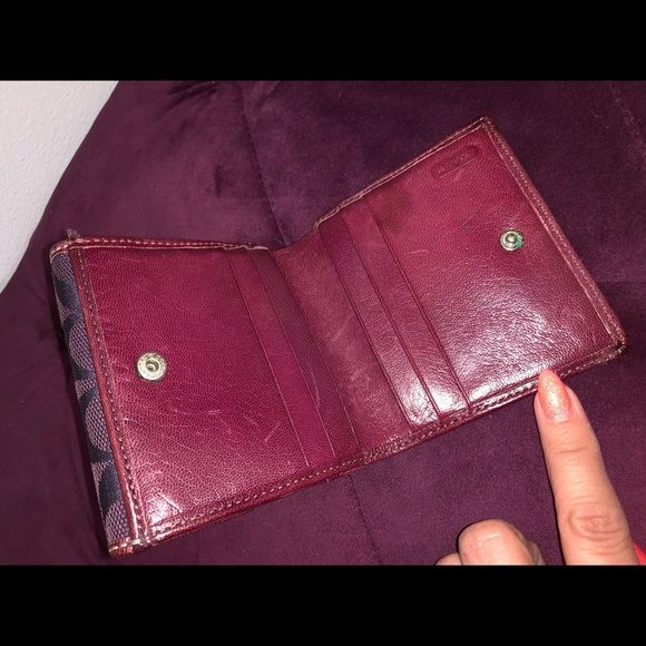 Coach wallet - Picture 2 of 3